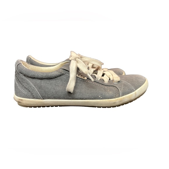 Taos Footwear Shoes - Taos Star Gray Lace Up Canvas Sneakers Size 7.5